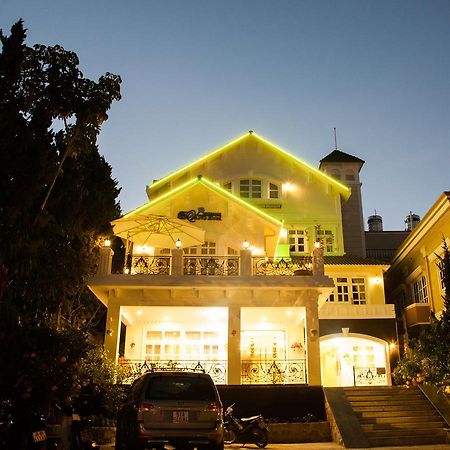 Hoa Sen Vang Hotel Dalat Esterno foto